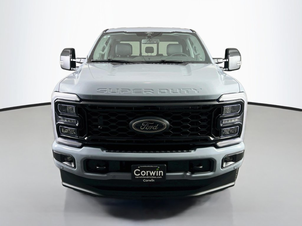 New 2026 Ford F350 Lariat w/ Black Appearance Package AWD/4WD image 4