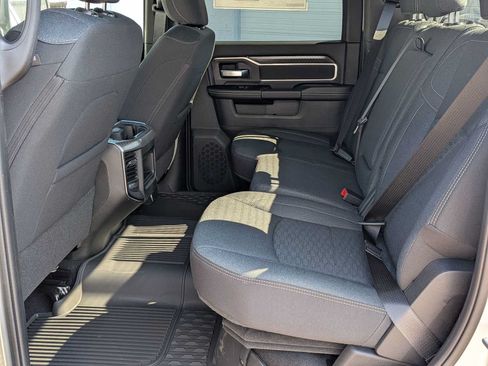 New 2026 RAM 2500 Big Horn AWD/4WD image 14