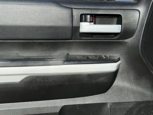 Used 2019 Toyota Tundra SR5 w/ SR5 Upgrade Package RWD image 26