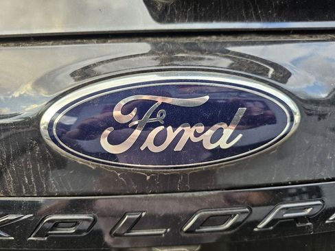 Used 2014 Ford Explorer Sport w/ Equipment Group 401A AWD/4WD image 16