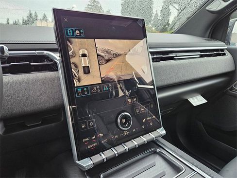 New 2026 GMC Sierra EV Elevation image 21