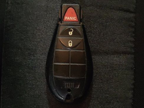 Used 2014 Jeep Cherokee Latitude image 32