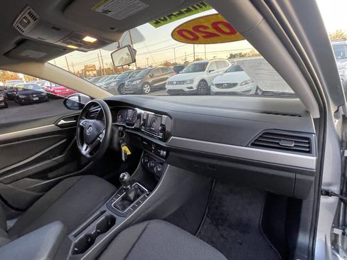 Used 2020 Volkswagen Jetta S w/ Driver Assistance Package image 16