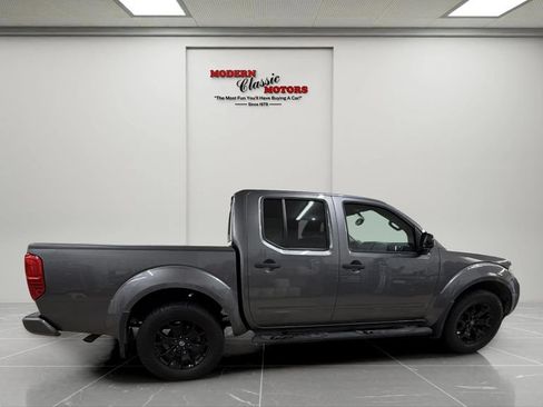 Used 2020 Nissan Frontier SV w/ Midnight Edition Floor Mats AWD/4WD image 8