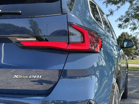 New 2026 BMW X1 xDrive28i w/ Technology Package image 12