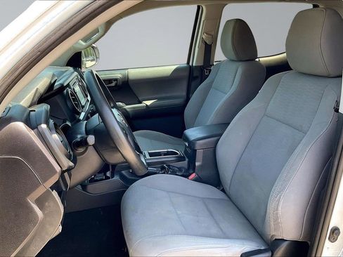 Used 2019 Toyota Tacoma SR w/ SR Convenience Package AWD/4WD image 24
