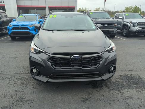 Used 2024 Subaru Crosstrek 2.0i Premium AWD/4WD image 3