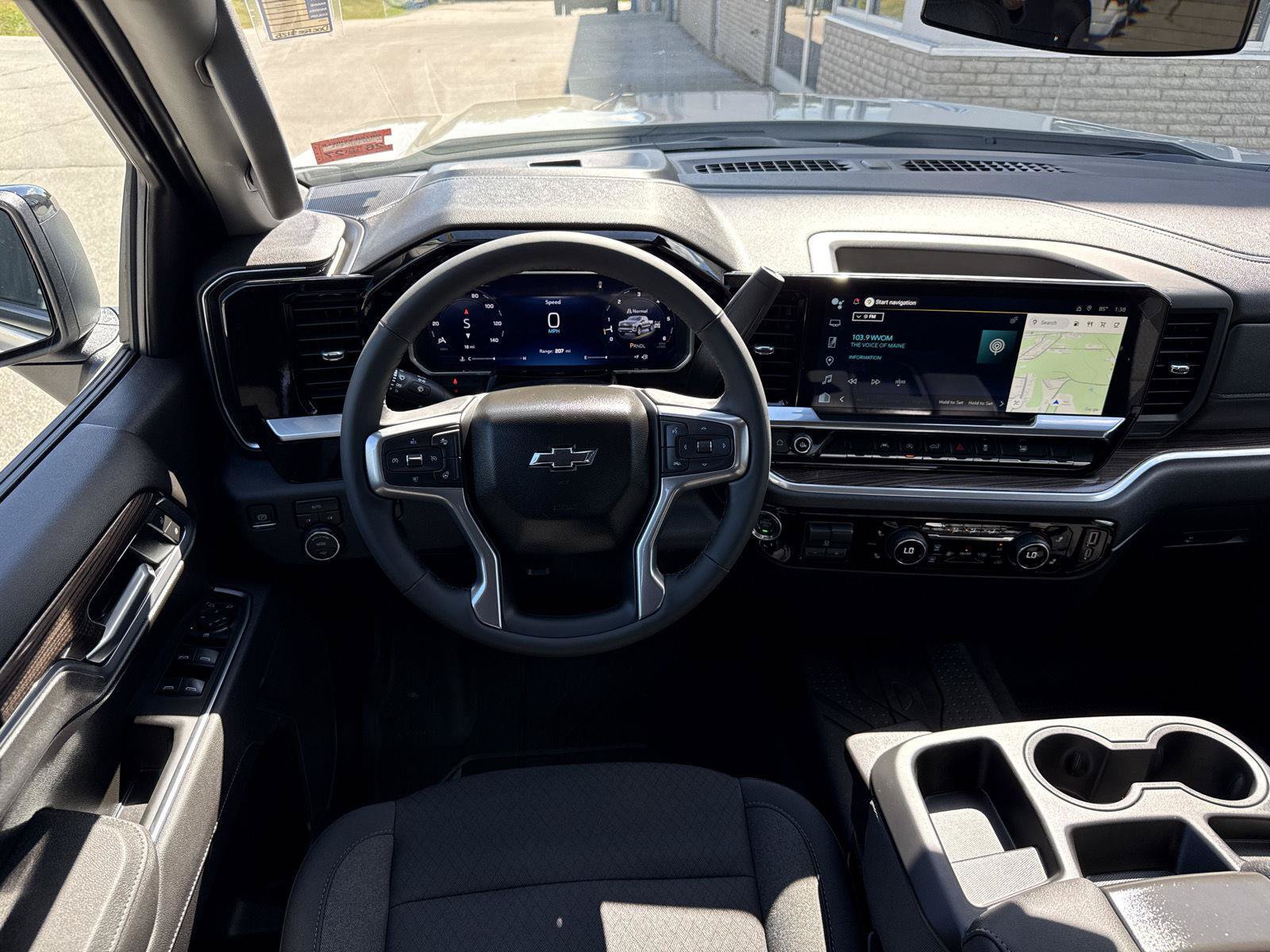 New 2026 Chevrolet Silverado 1500 RST w/ Protection Package AWD/4WD image 15