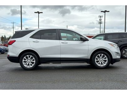 Used 2020 Chevrolet Equinox LS w/ LS Convenience Package