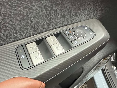 New 2025 Mitsubishi Outlander SEL FWD image 20