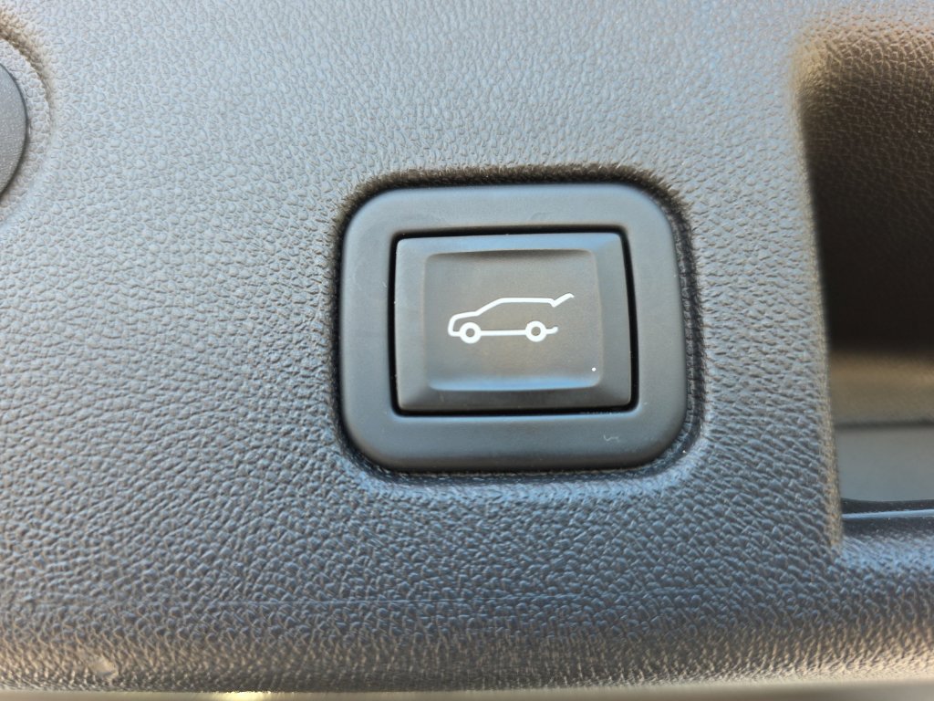Used 2024 Chevrolet Equinox LT AWD/4WD image 29