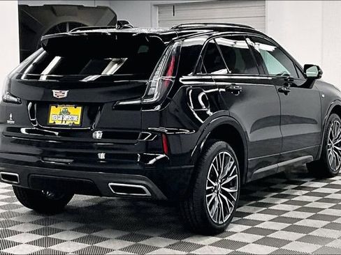 Used 2024 Cadillac XT4 Sport w/ LPO, Floor Liner Package AWD/4WD image 12