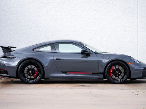 Used 2025 Porsche 911 Carrera 4 GTS image 6