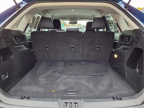 Used 2024 Ford Edge SEL image 21