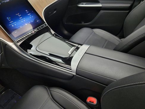 Certified 2023 Mercedes-Benz GLC 300 image 14