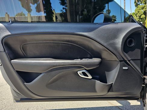 Used 2018 Dodge Challenger R/T Scat Pack w/ Dynamics Package RWD image 25