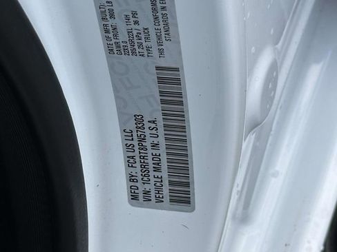 Used 2023 RAM 1500 Laramie AWD/4WD image 11