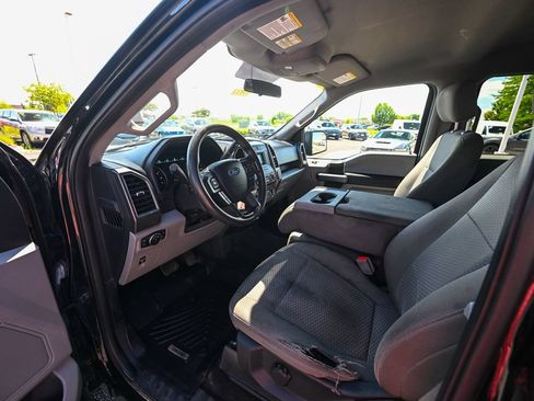 Used 2018 Ford F150 XLT AWD/4WD image 17