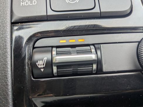 Certified 2025 Kia K5 GT image 25