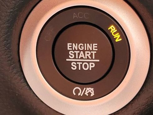 New 2026 Chrysler Pacifica Select image 5