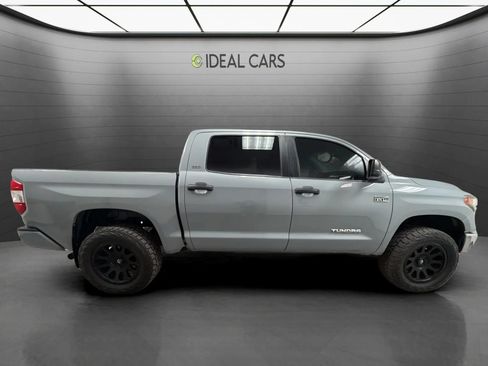 Used 2020 Toyota Tundra SR5 w/ SR5 Convenience Package RWD image 4