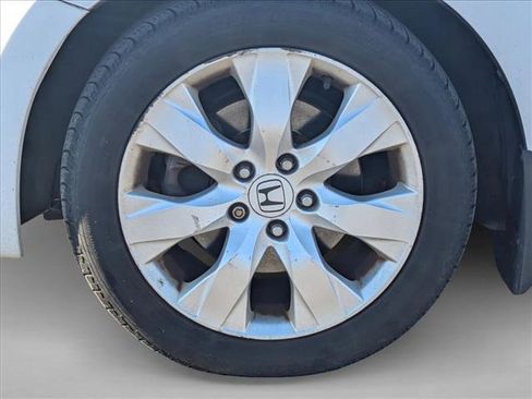 Used 2009 Honda Accord EX-L image 9
