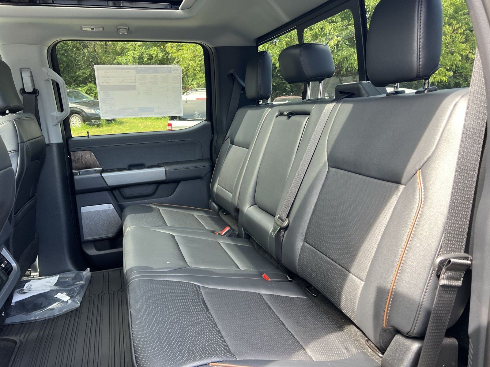 New 2026 Ford F350 Lariat w/ Black Appearance Package AWD/4WD image 25