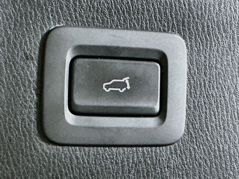 Used 2025 MAZDA CX-5 AWD 2.5 S w/ Preferred Package image 32