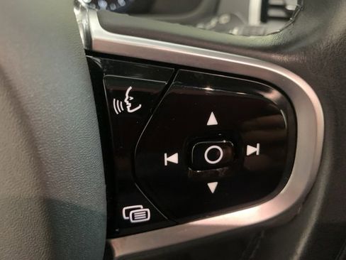 Certified 2022 Volvo XC90 T6 Inscription w/ Climate Package image 16