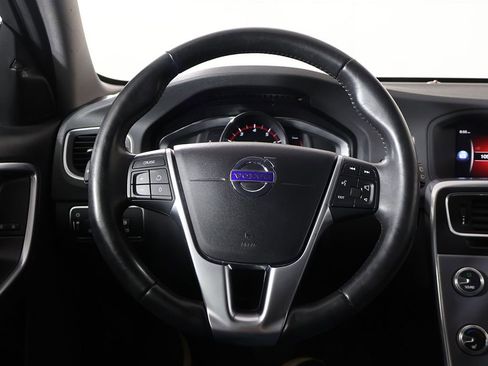 Used 2018 Volvo V60 T5 Cross Country w/ Convenience Package AWD/4WD image 36