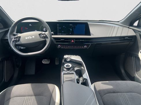 Certified 2024 Kia EV6 GT-Line AWD/4WD image 13