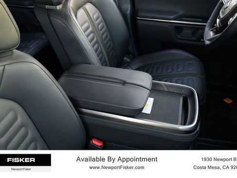 Used 2023 Rivian R1S Adventure image 40