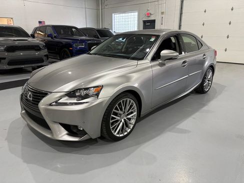 Used 2016 Lexus IS 300 AWD w/ Navigation System Package image 3