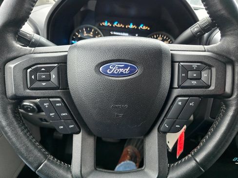 Used 2017 Ford F150 XLT w/ Equipment Group 302A Luxury image 16