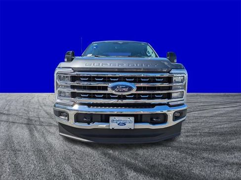 Certified 2026 Ford F350 Lariat AWD/4WD image 9