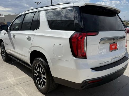 Used 2021 GMC Yukon AT4 w/ Technology Package AWD/4WD image 7