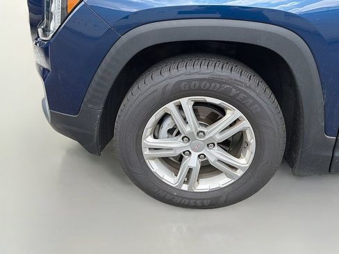 Used 2022 GMC Terrain SLE w/ Driver Convenience Package AWD/4WD image 10