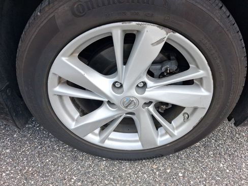 Used 2015 Nissan Altima 2.5 SV w/ Convenience Package image 13