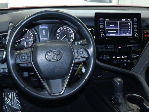 Used 2024 Toyota Camry SE w/ Cold Weather Package image 20