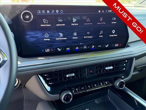 Certified 2025 Chevrolet Suburban LT AWD/4WD image 20