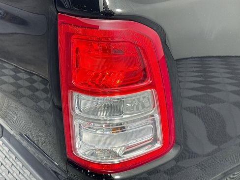 Used 2021 RAM 1500 Big Horn image 33