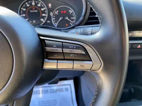 Used 2021 MAZDA MAZDA3 s image 15