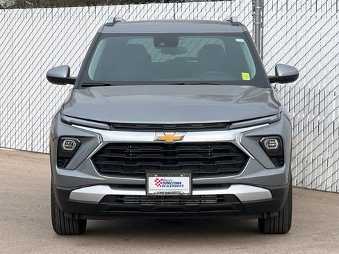 New 2026 Chevrolet TrailBlazer LT w/ LT Cold Weather Package FWD image 6