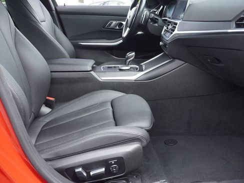 Used 2021 BMW 330e w/ Convenience Package RWD image 27