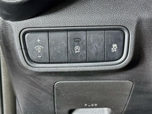 Used 2020 Kia Soul LX FWD image 10