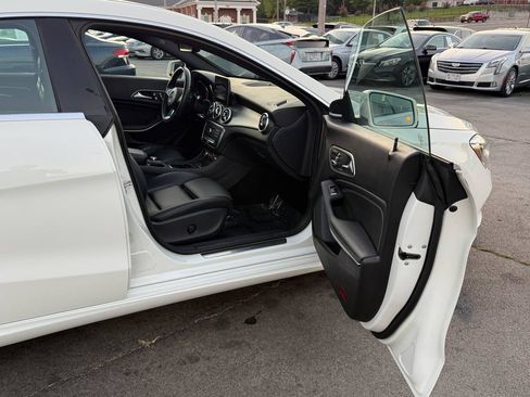 Used 2018 Mercedes-Benz CLA 250 image 20