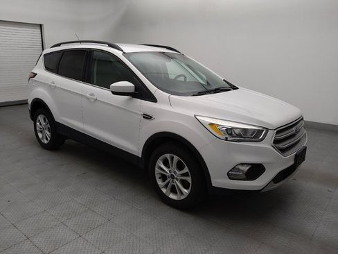Used 2017 Ford Escape SE w/ Equipment Group 201A AWD/4WD image 11