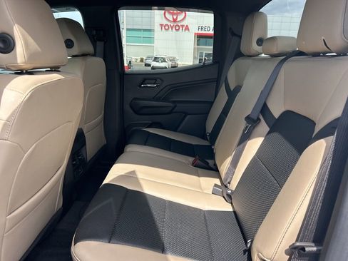 Used 2023 GMC Canyon Elevation w/ Trailering Package image 14