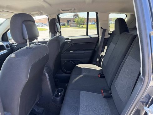Used 2014 Jeep Compass Sport w/ Power Value Group AWD/4WD image 8