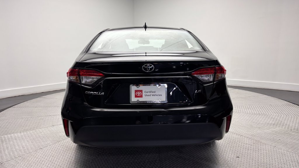 Used 2026 Toyota Corolla LE FWD image 33